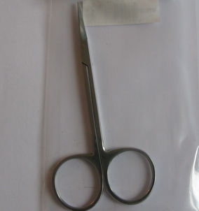 �������  irish scissor India